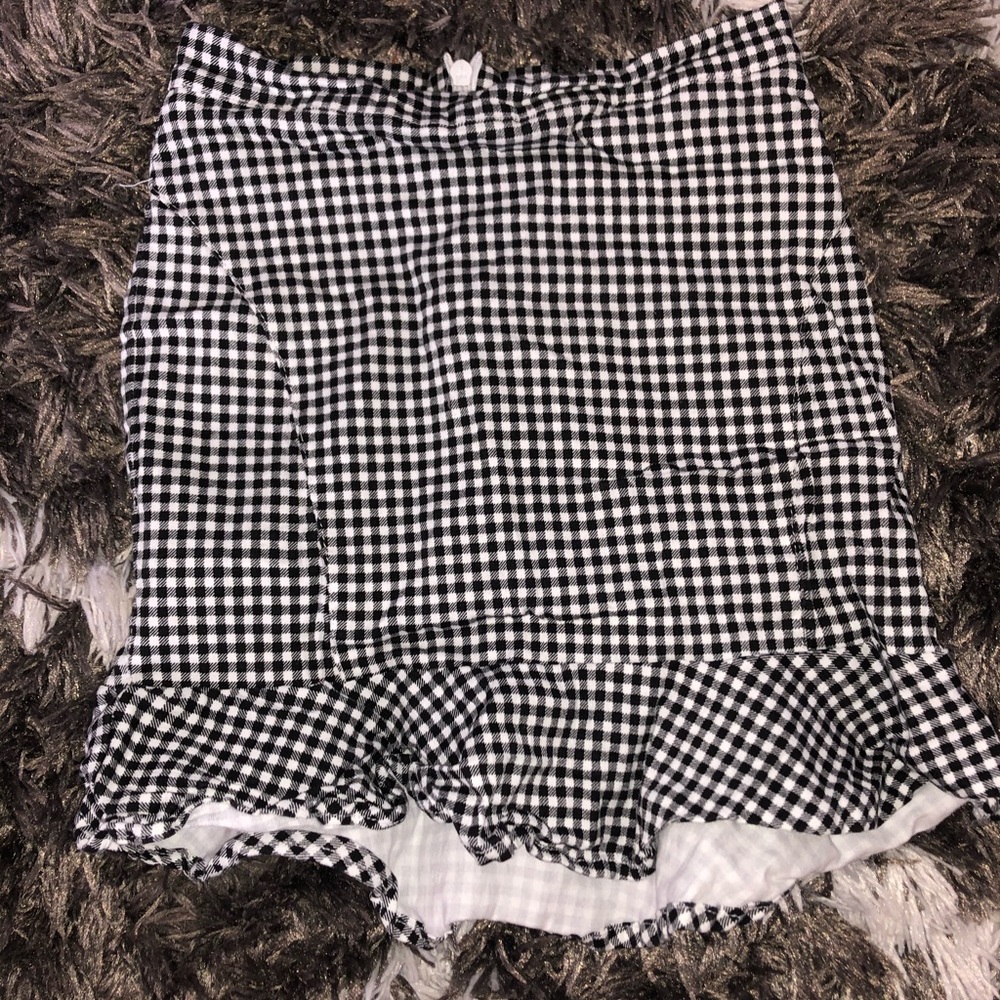 plaid skirt
